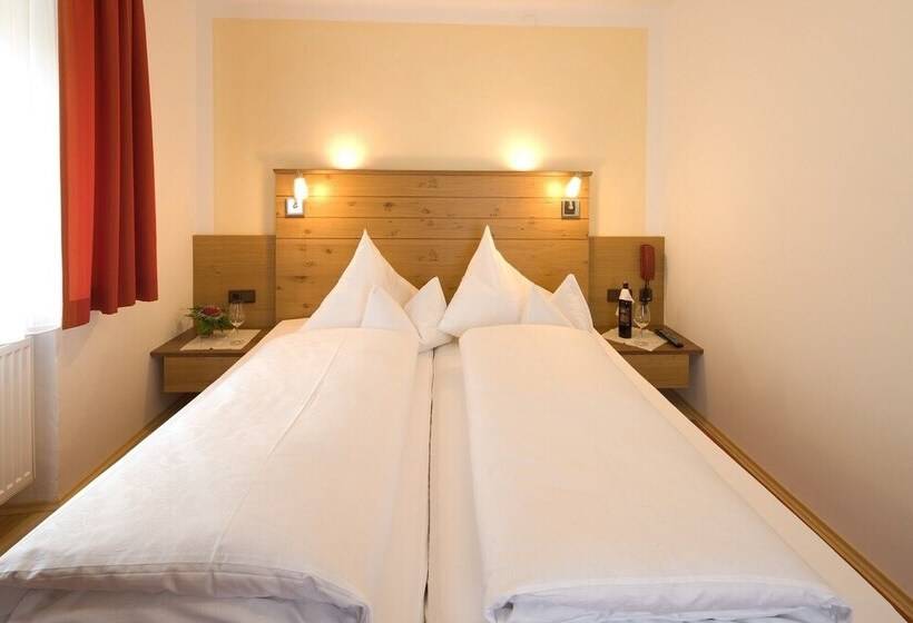 Номер Комфорт, Zita