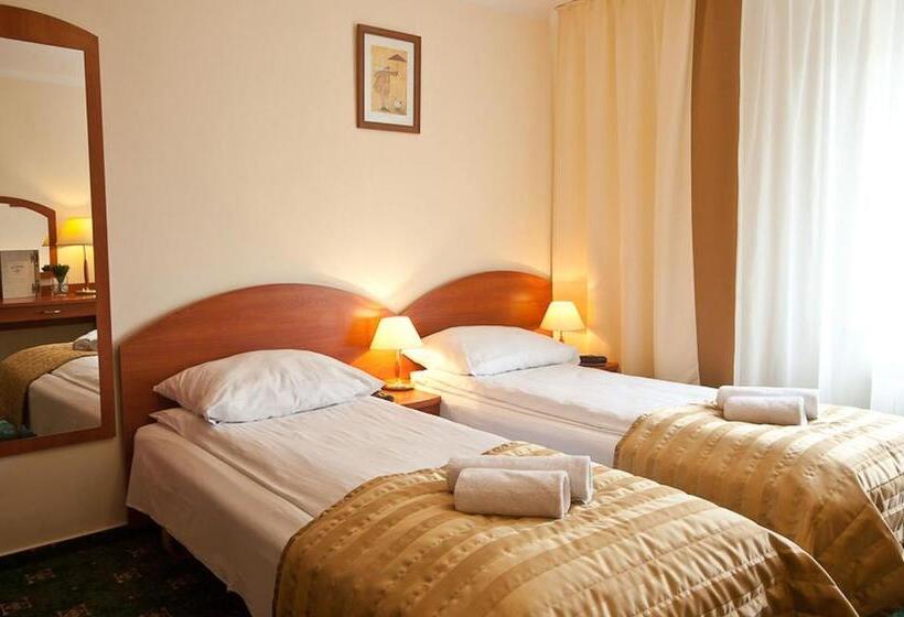 スタンダードルーム, Złoty Lin