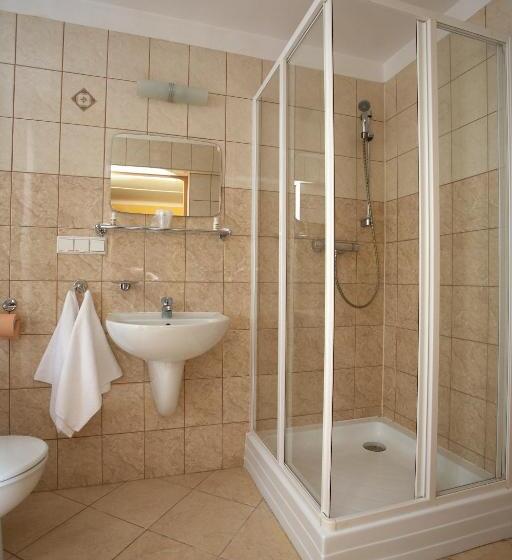 スタンダードルーム, Złoty Lin