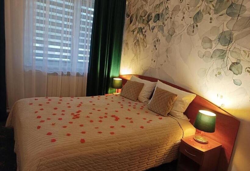 １ベッドルームアパートメント, Złoty Lin