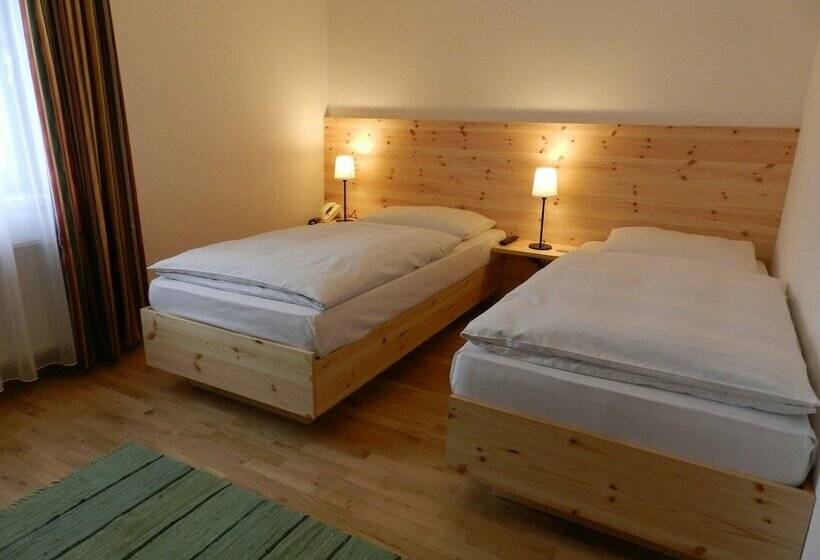 Номер Стандарт, Landhaus Kügler Eppich, Kuep Kg