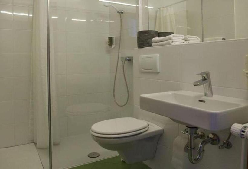 Номер Стандарт, Landhaus Kügler Eppich, Kuep Kg