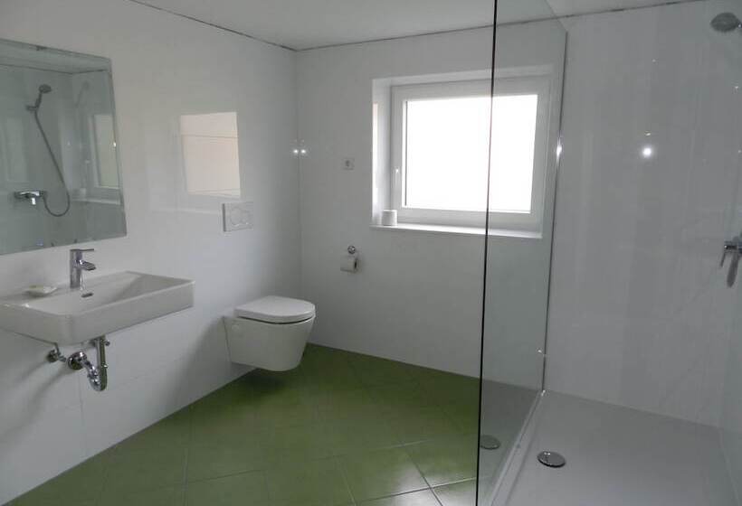 Апартаменты 2 Спальни, Landhaus Kügler Eppich, Kuep Kg