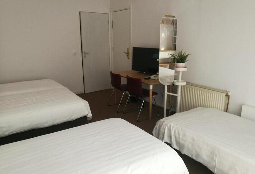 Четырехместный Номер Стандарт, New City Hotel Scheveningen