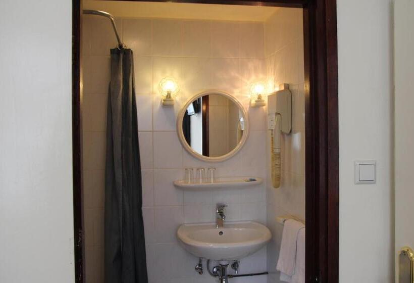Четырехместный Номер Стандарт, New City Hotel Scheveningen