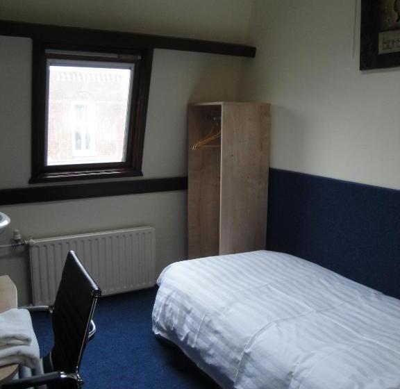 Номер Базовый Одноместный Совместный Санузел, New City Hotel Scheveningen