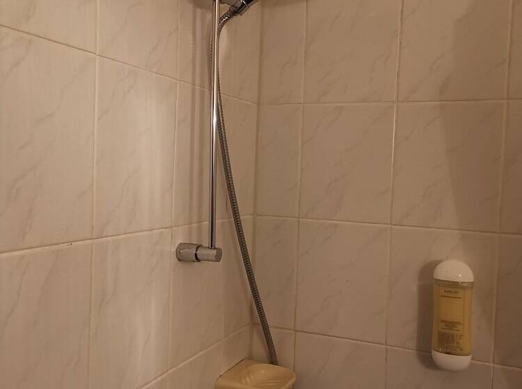 Номер Базовый Одноместный Совместный Санузел, New City Hotel Scheveningen
