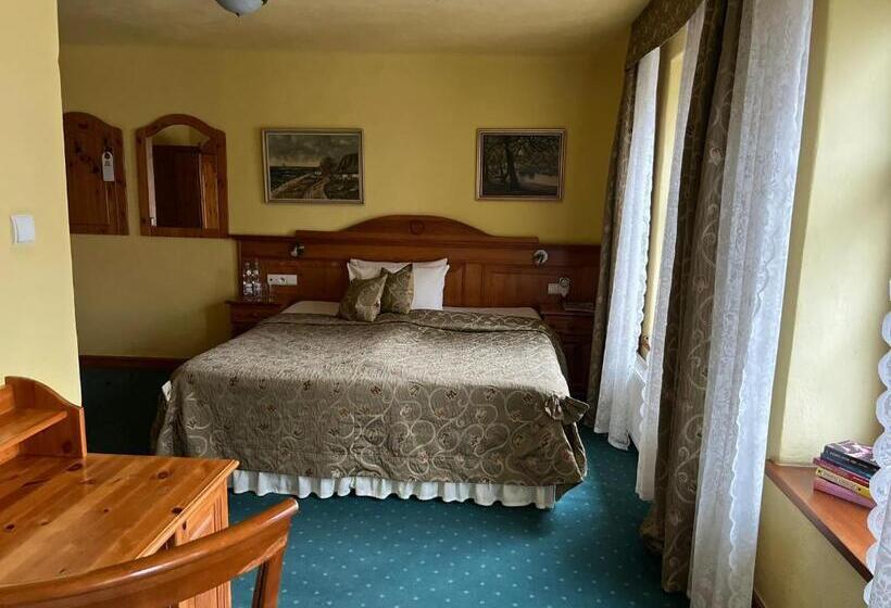 Номер Стандарт, Gościniec Zamkowy