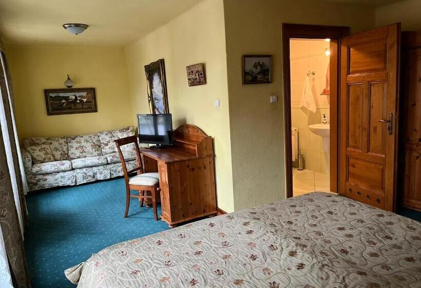 Номер Стандарт, Gościniec Zamkowy