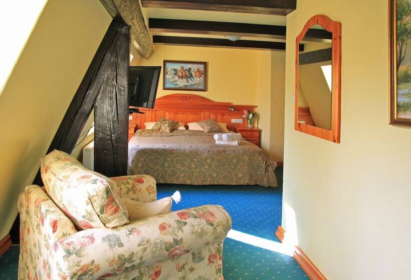 Номер Стандарт, Gościniec Zamkowy