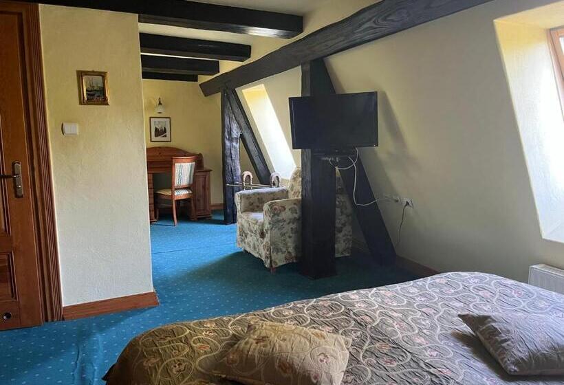 Номер Стандарт, Gościniec Zamkowy