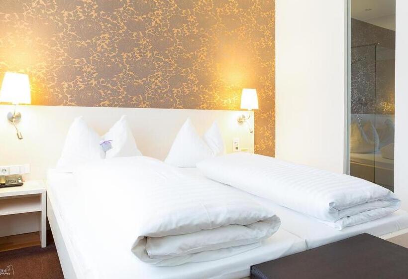חדר סופריור יחיד, Stadthotel Gürtler