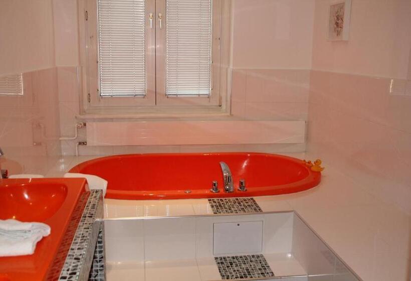 סוויטה, Stadthotel Gürtler