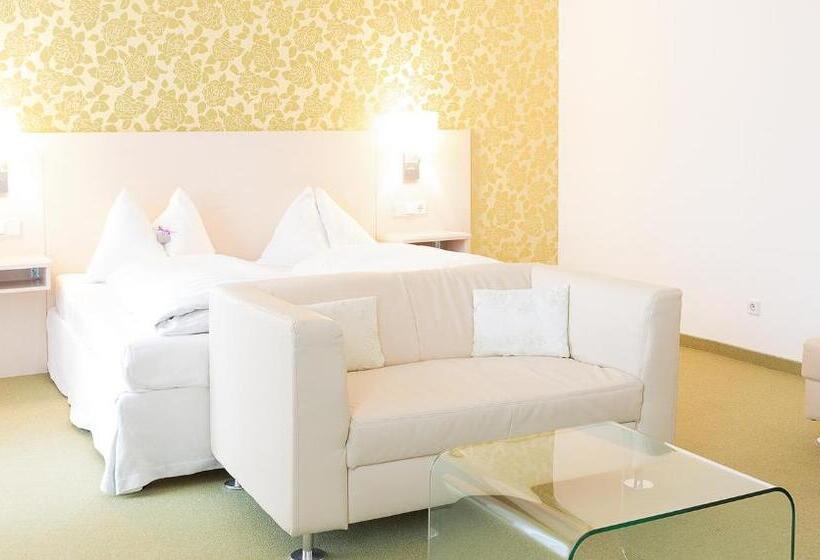 スーペリアールーム, Stadthotel Gürtler