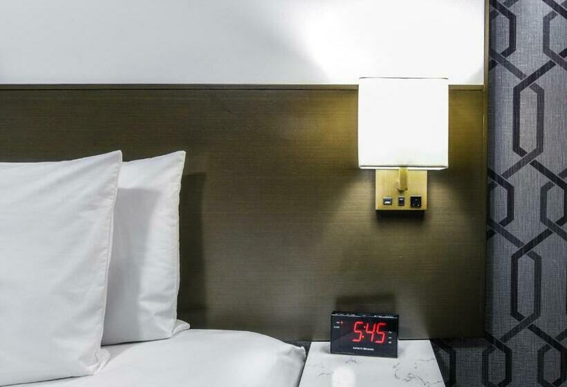 스탠다드 룸 킹사이즈 침대, Sunset West Hotel, Surestay Collection By Best Western