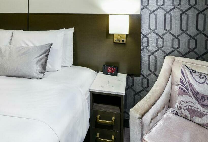 غرفة قياسية سرير كينج, Sunset West Hotel, Surestay Collection By Best Western