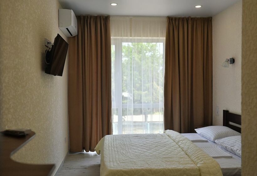 اتاق استاندارد اینتریور, Reef