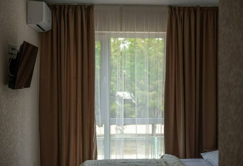 اتاق استاندارد اینتریور, Reef