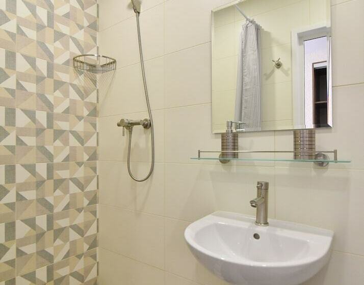 اتاق استاندارد اینتریور, Reef