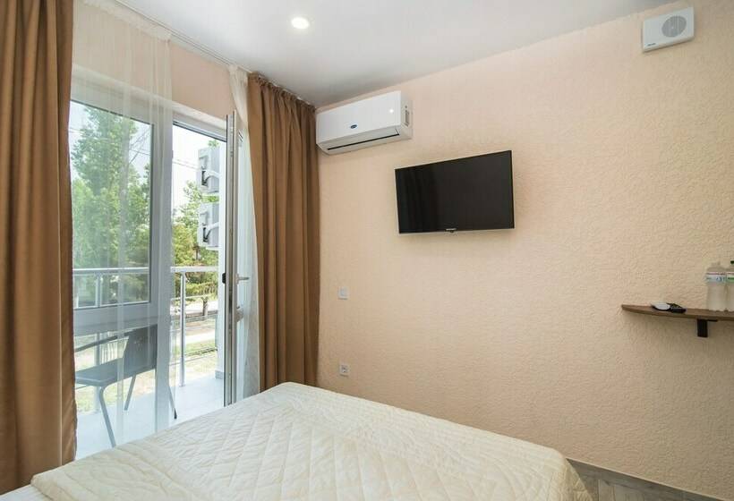 اتاق استاندارد اینتریور, Reef