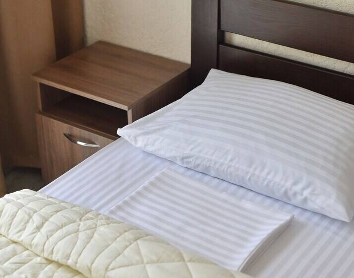 اتاق استاندارد اینتریور, Reef