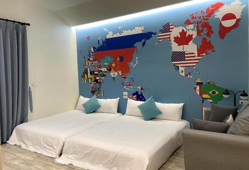 اتاق استاندارد چهار تخته, Bloom B&b