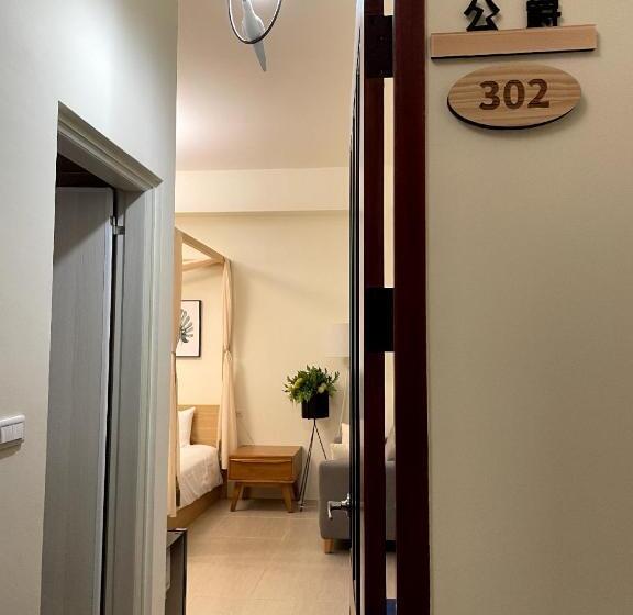 اتاق استاندارد با بالکن, Bloom B&b