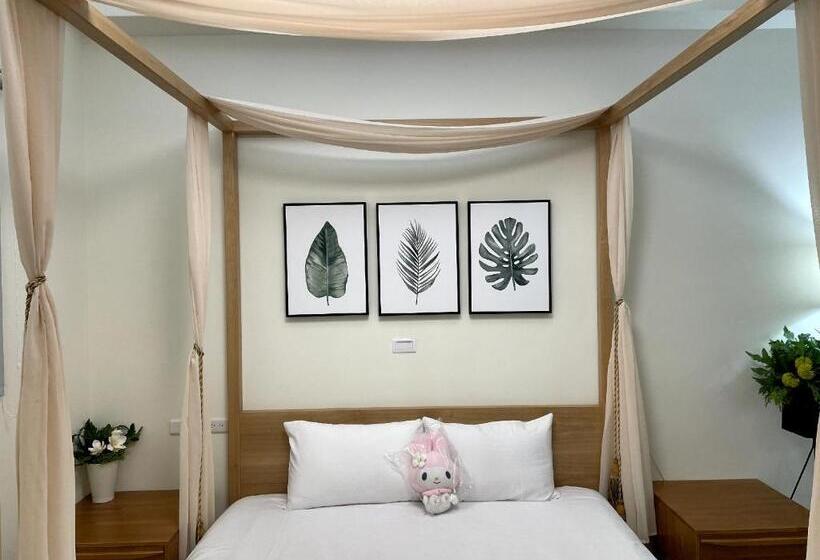 اتاق استاندارد با بالکن, Bloom B&b