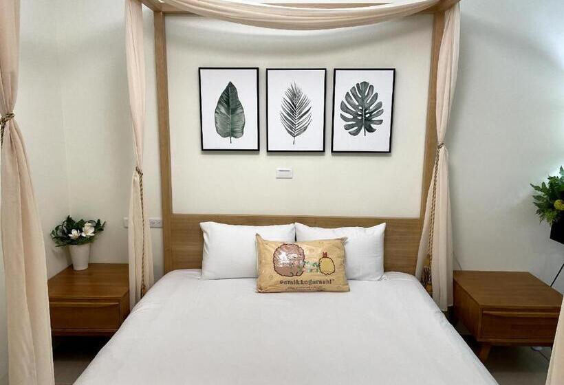 اتاق استاندارد با بالکن, Bloom B&b