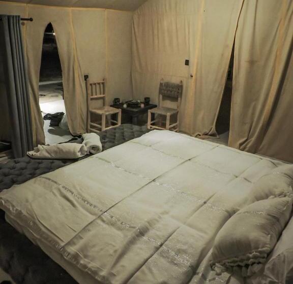 Трехместный Номер Deluxe, The Luxury Erg Safari Camp