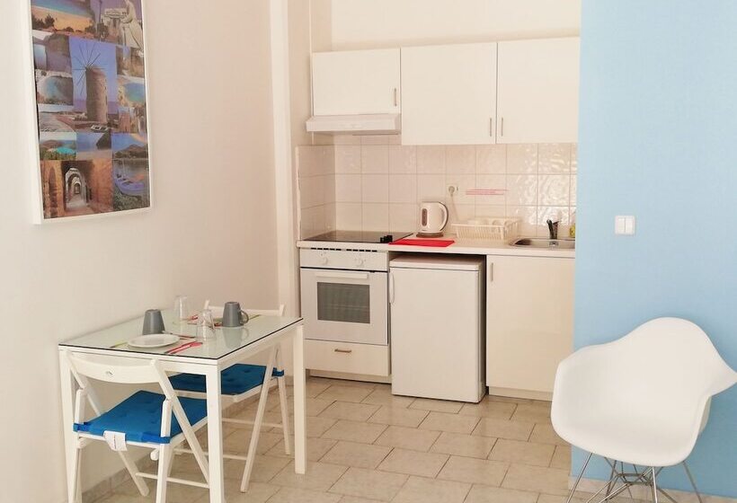 استودیوی استاندارد با تخت دوبل, Homely Studios