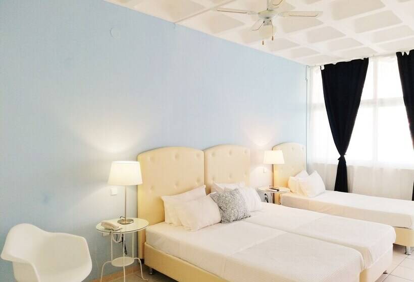 استودیو استاندارد با بالکن, Homely Studios