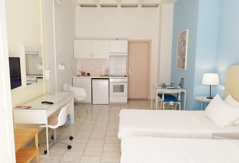 استودیو استاندارد با تراس, Homely Studios