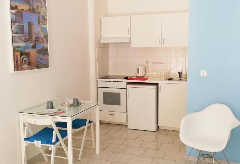 استودیوی استاندارد با تخت دوبل, Homely Studios