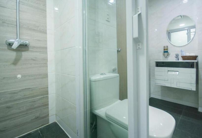 Quarto Estandar, Emerald Island