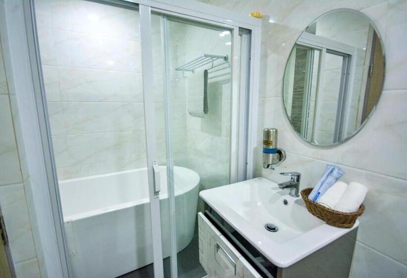 Quarto Familiar Deluxe, Emerald Island