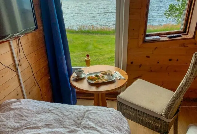 ベーシックルーム, Brekkestranda Fjord