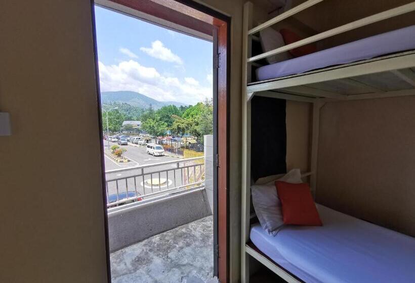 غرفة قياسية ثلاثية, Lodge88 2