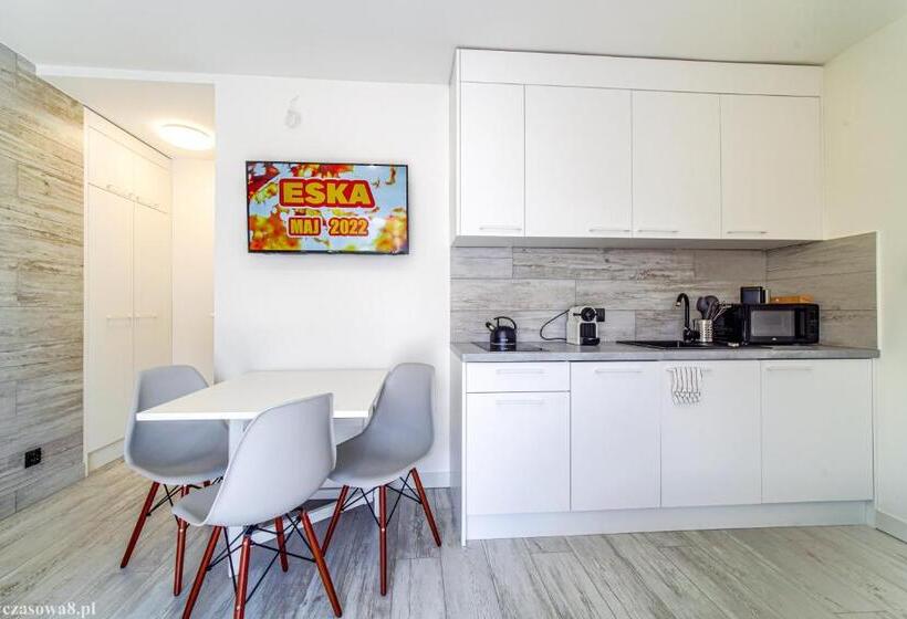 ガーデンビュースタンダード4ベッドルーム, Wczasowa 8 Apartments