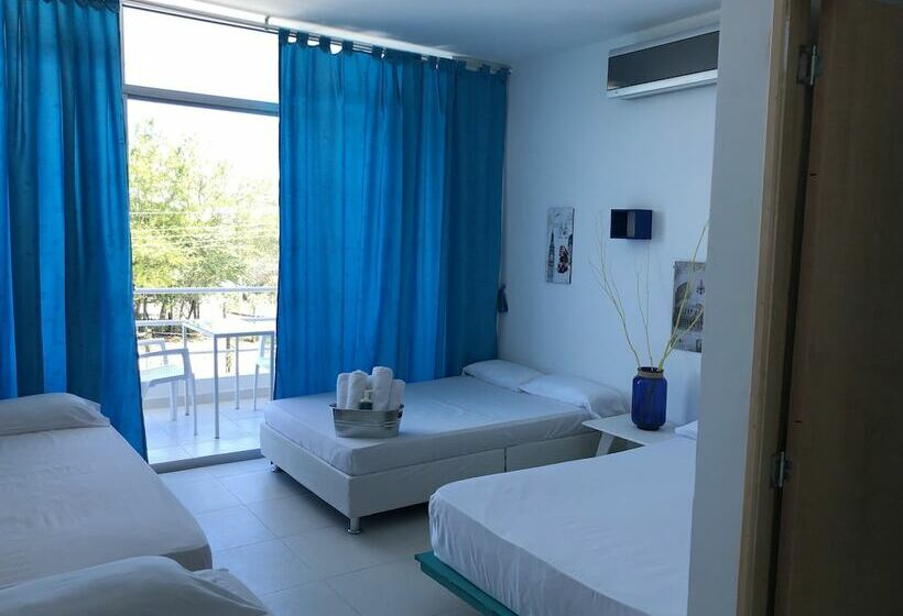 غرفة عائلية, La Puerta del Ángel Isla