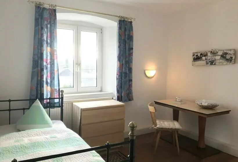 スタンダードシングルルーム, Vogtshof Von Wetteldorf