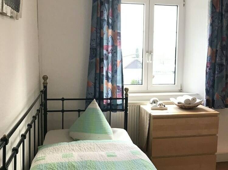 غرفة قياسية فردية, Vogtshof Von Wetteldorf