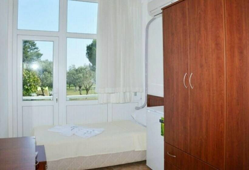 스탠다드 트리플 룸, Sir Motel