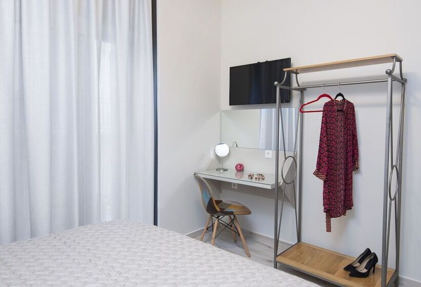 اتاق سوپریور با چشمانداز شهر, Downtown