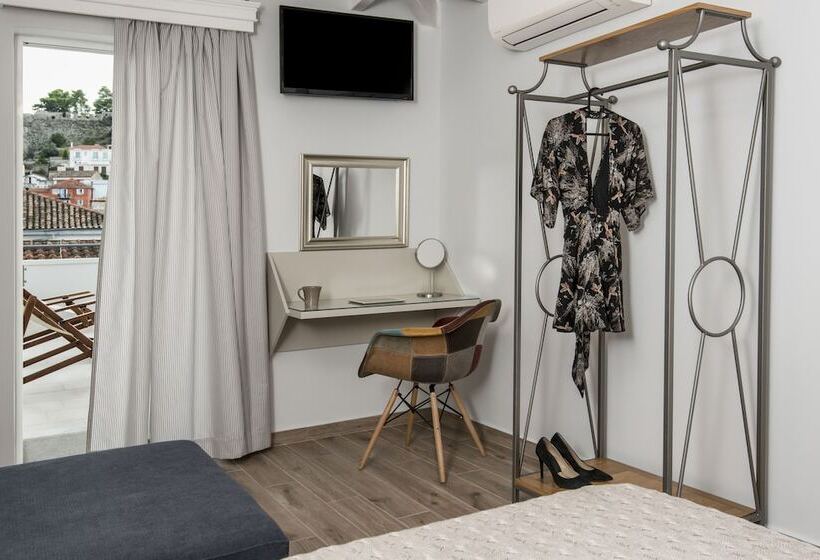 سوئیت جونیور با تراس, Downtown