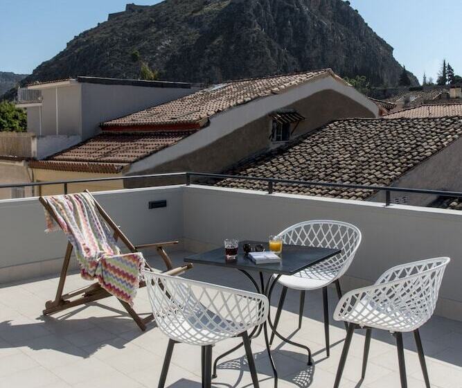 سوئیت جونیور با تراس, Downtown