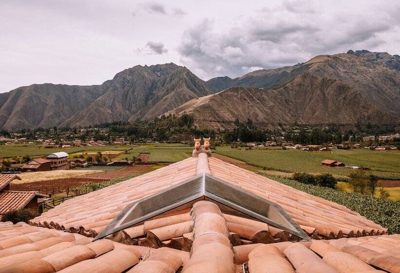 جناح سرير كينج, Inkasaire Lodge