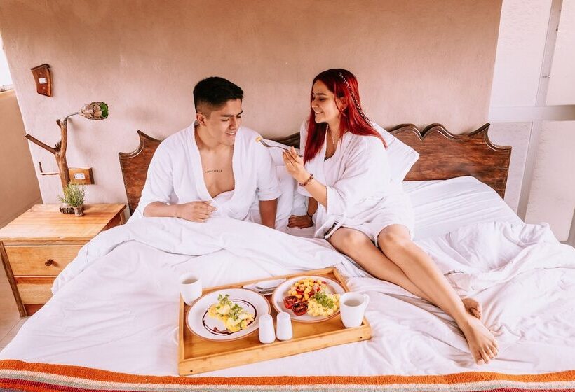 جناح سرير كينج, Inkasaire Lodge