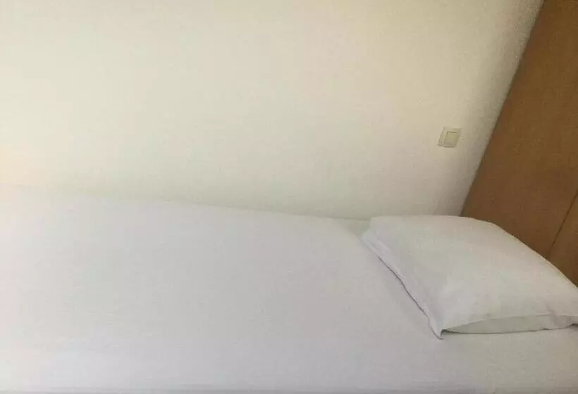 スタンダードシングルルーム, B&b Bloemenweelde