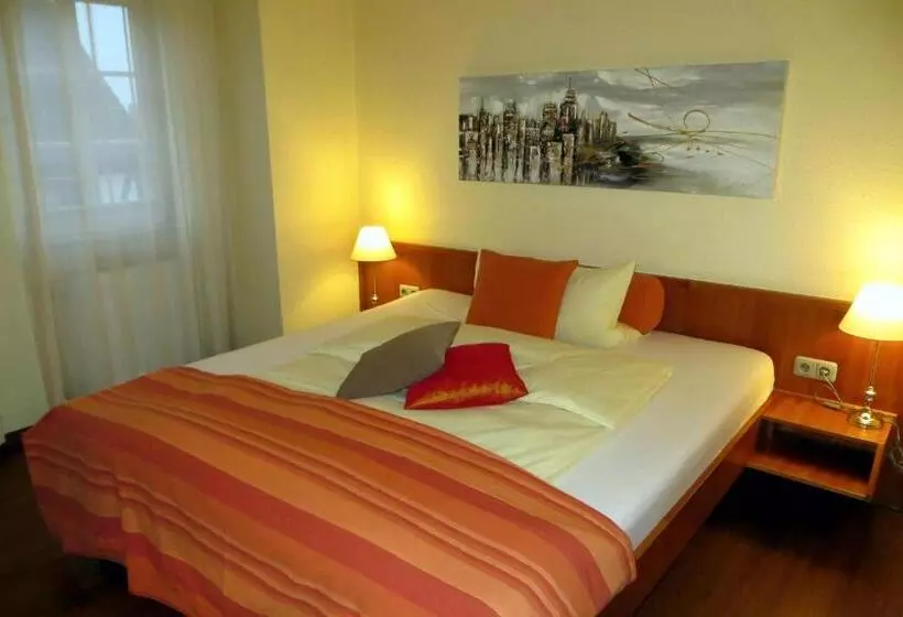 اتاق استاندارد, Burghotel Münzenberg